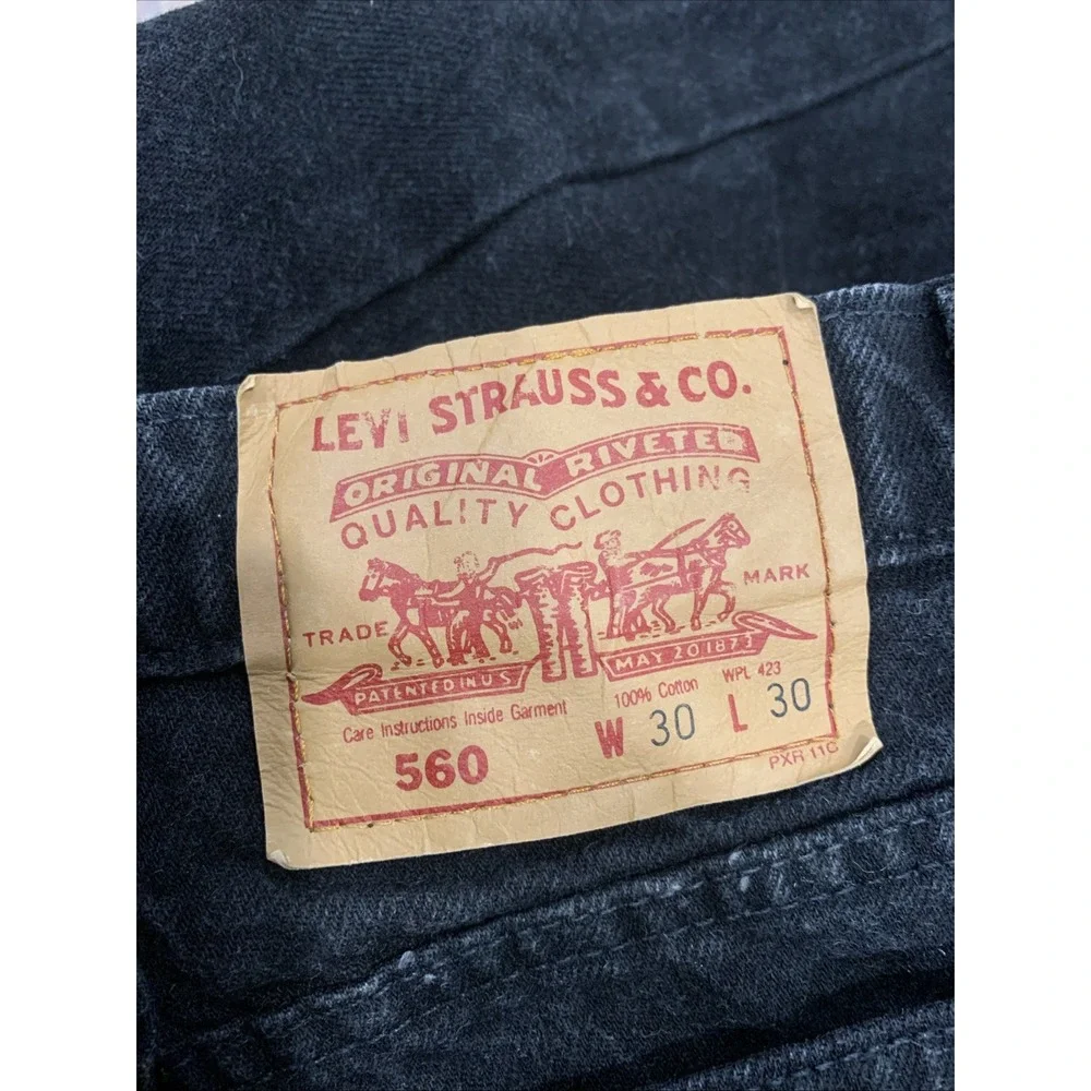 Vintage Early 90s - 80s Levi's Black Denim Jeans 560 30x30 Mens Relaxed Jeans